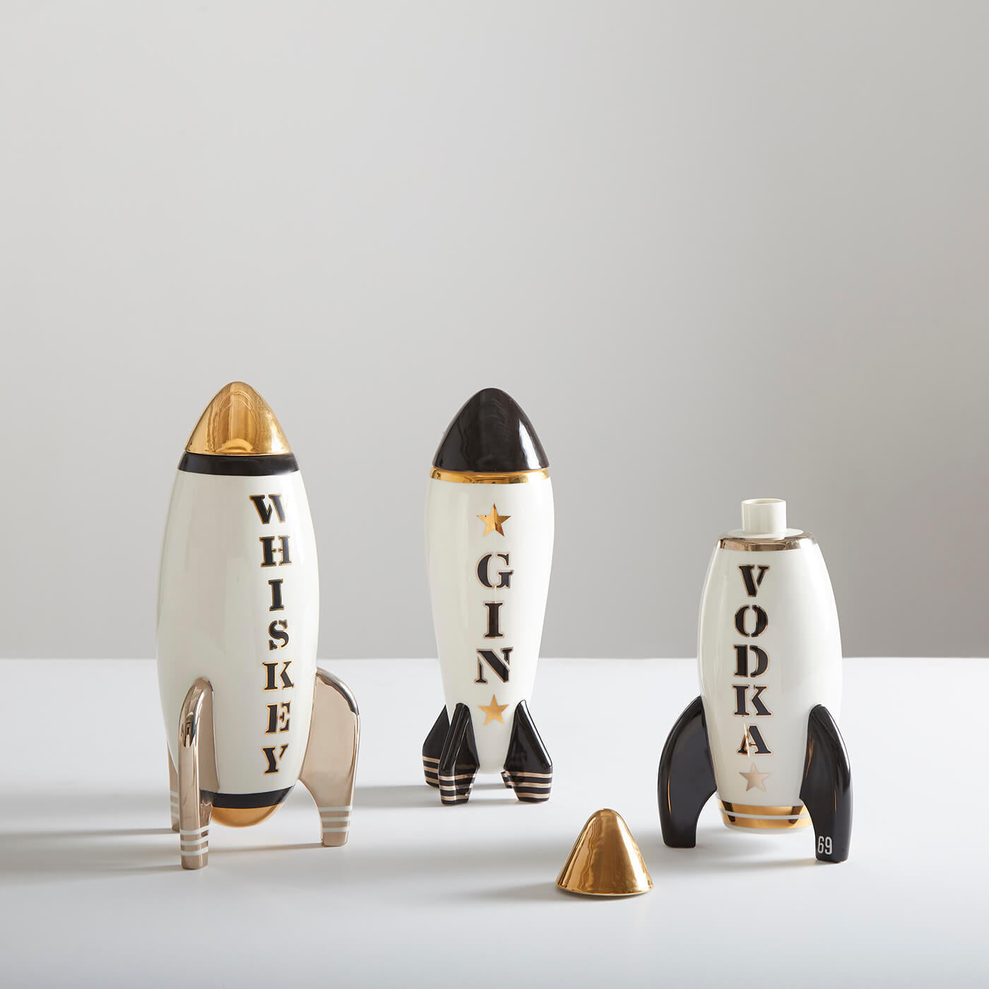 WHISKEY ROCKET DECANTER